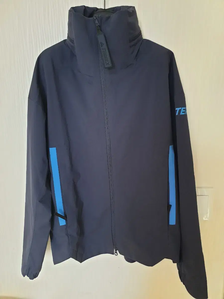 Adidas / Terex MyShelter Windbreaker / M