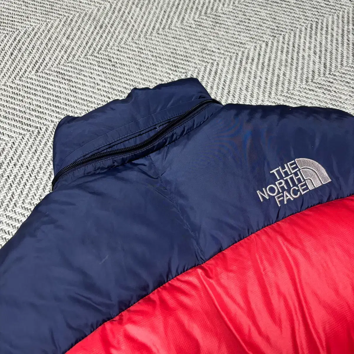 NORTHFACE 노스페이스 700 올드스쿨 눕시 구스다운 패딩 점퍼