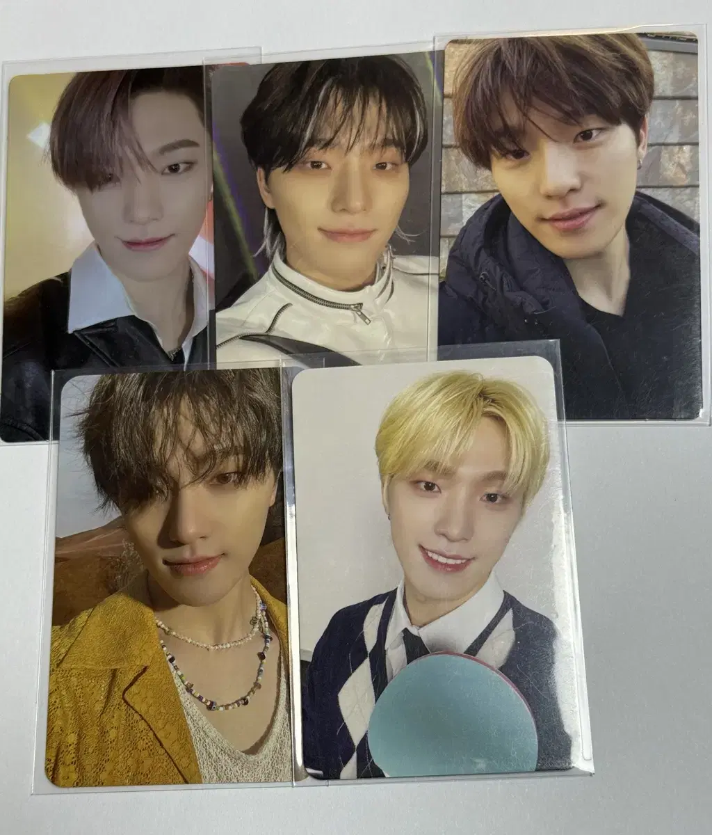 SVT seventeen album pre-order benefit Going in the Forest Carat Vahn dino photocard bulk WTS