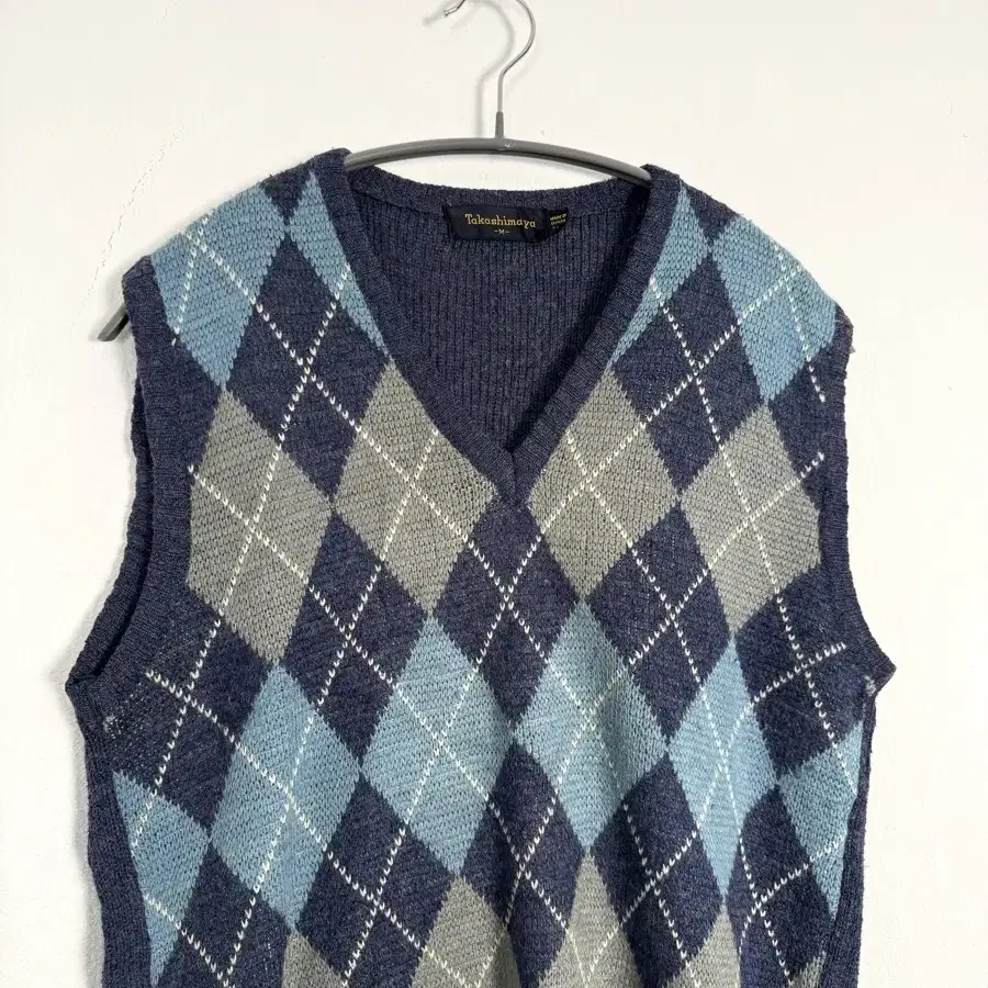 vintage argyle knit vest