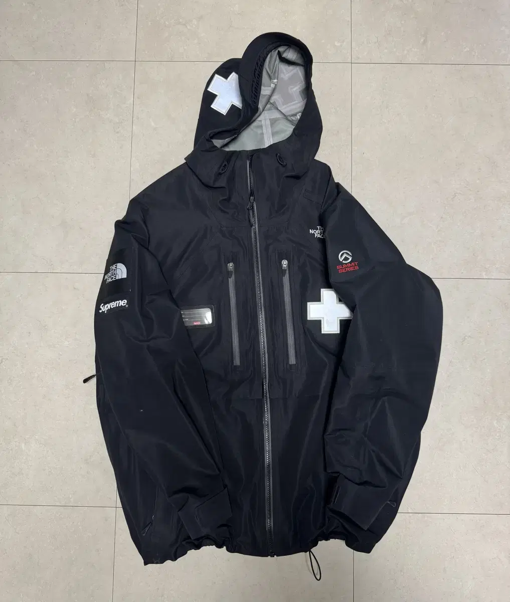 Supreme x The North Face Summit Series Rescue Mountain Pro Jacket Black- 22S