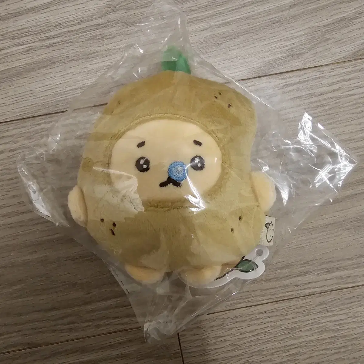 Mangled Bear Mangled Bear Crying Potato doll keyring