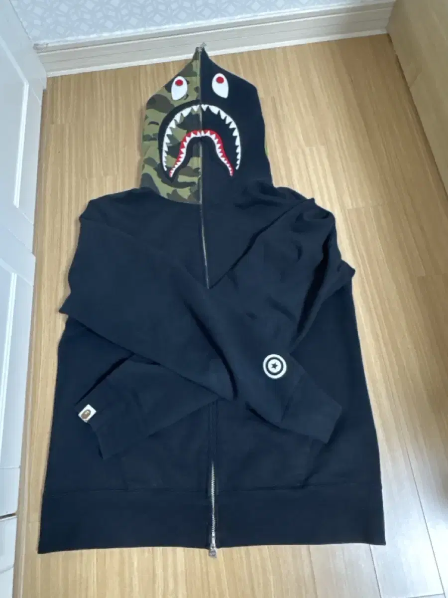 Vape Shark Full Zip Up Hoodie Black