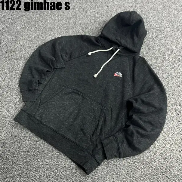 100 Nike hoodie