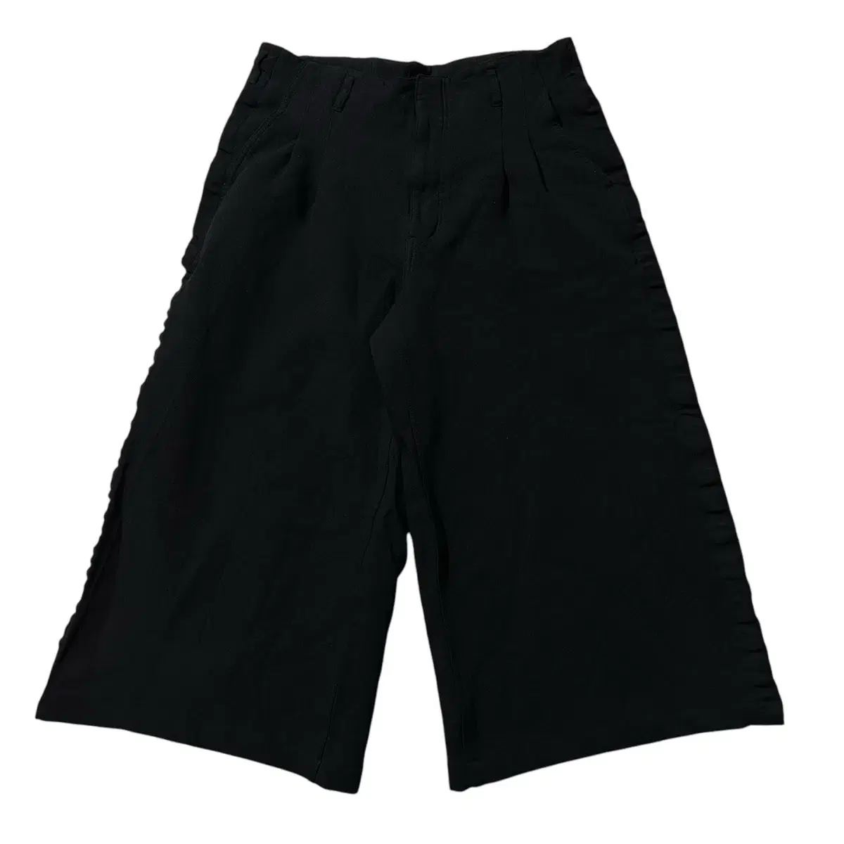 [M, in stores] Comme des Garçons Homme Plus Sideways Two-Tuck Wide Slacks