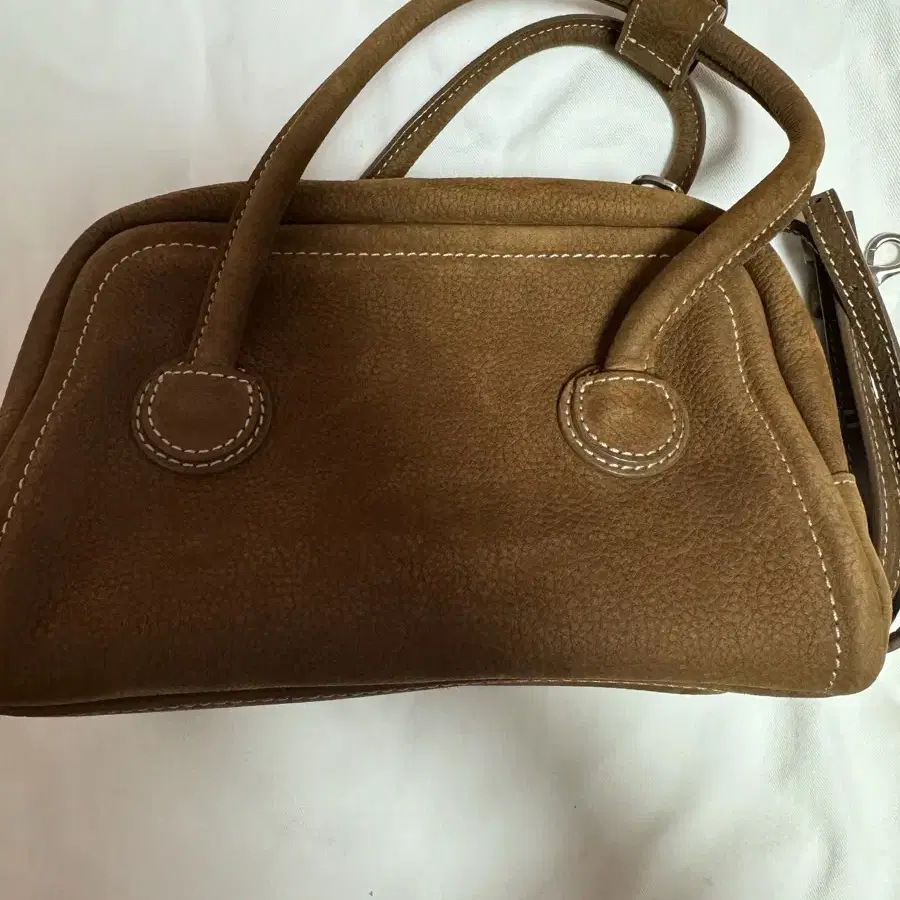 마지셔우드 SOFT TOTE MINI_chestnut nubuck