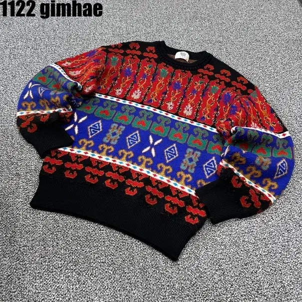 95 Vintage Knit