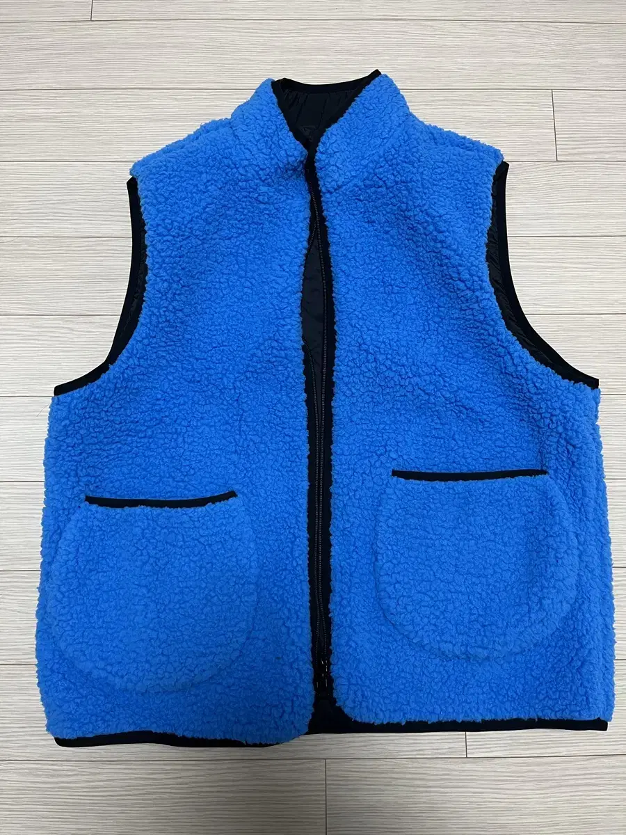 Woody Sherpa Vest Jo Size M