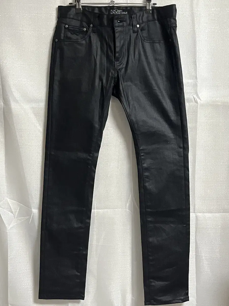 [NEW] Flaxen Slender Coated Black Jin Denim Jeans 32