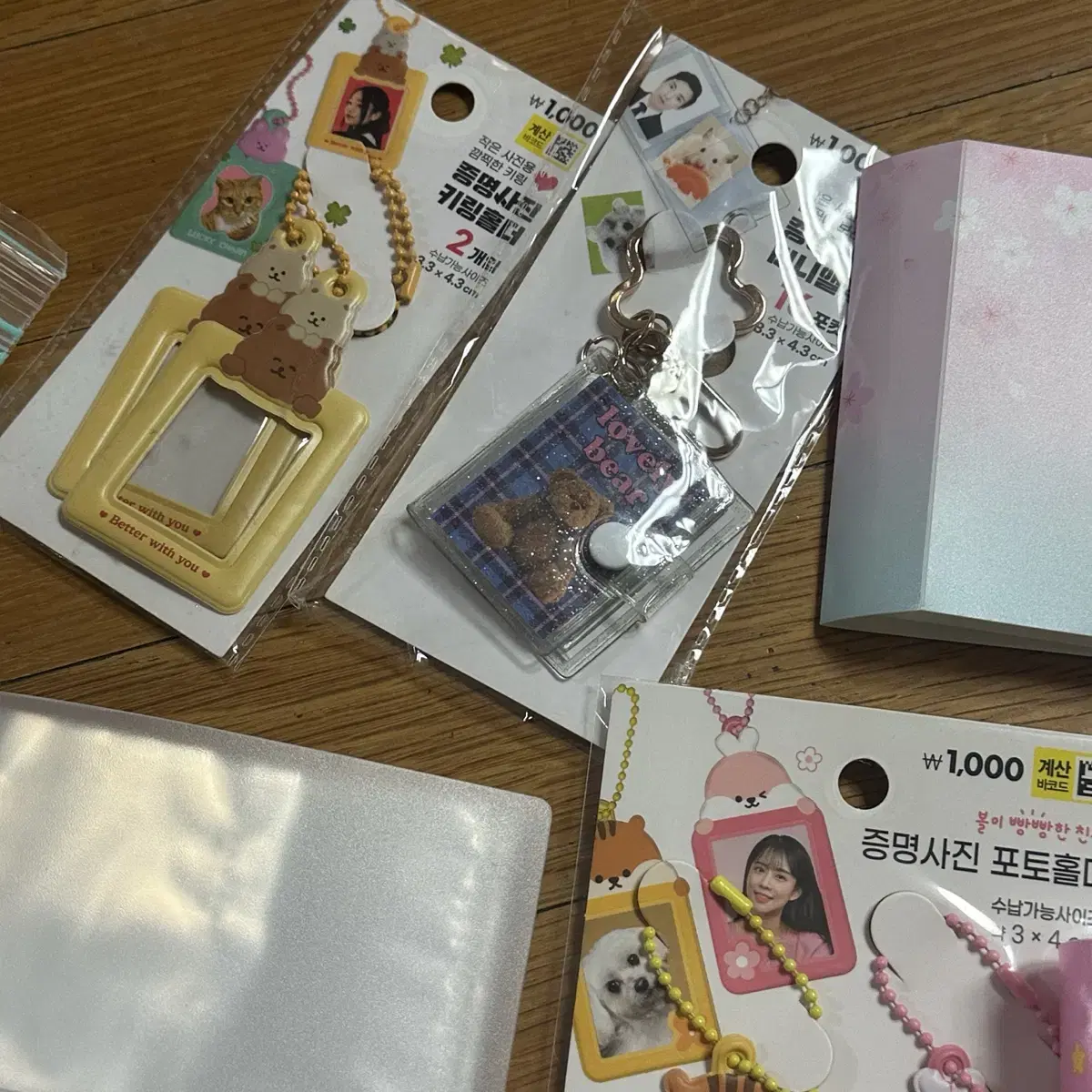 Daiso photocard holder in bulk