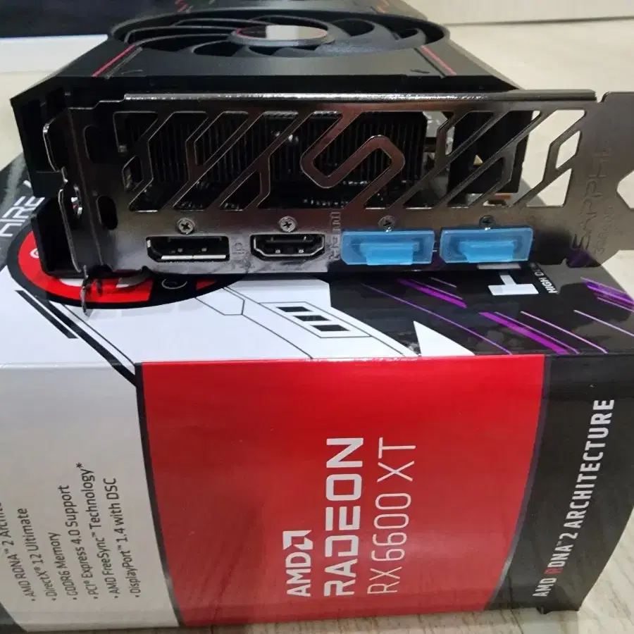 사파이어 펄스 RX6600XT 8GB