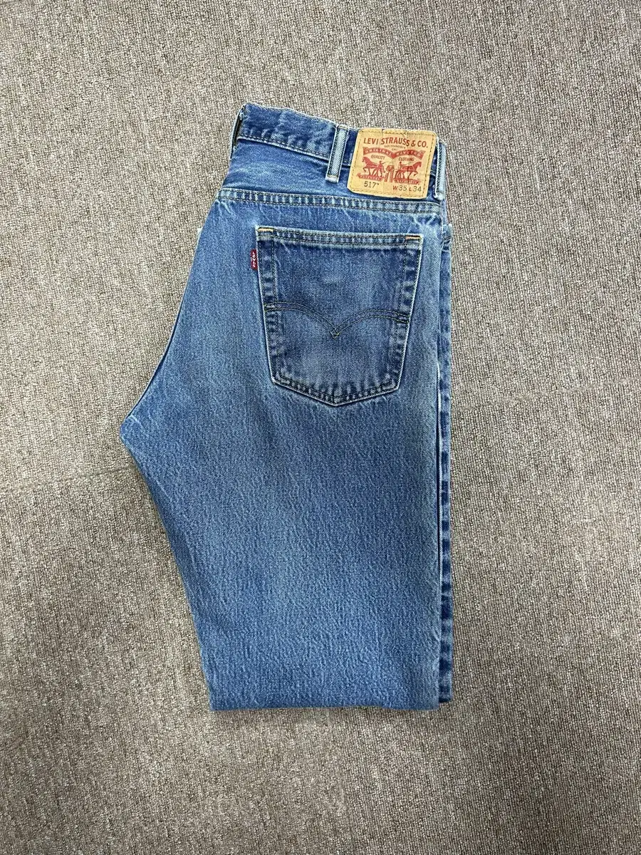 Levi's 517 35/34