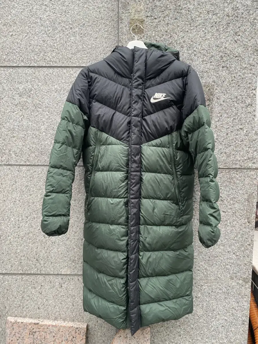 Nike NSW Windrunner Duck Down Long Padded S (90)