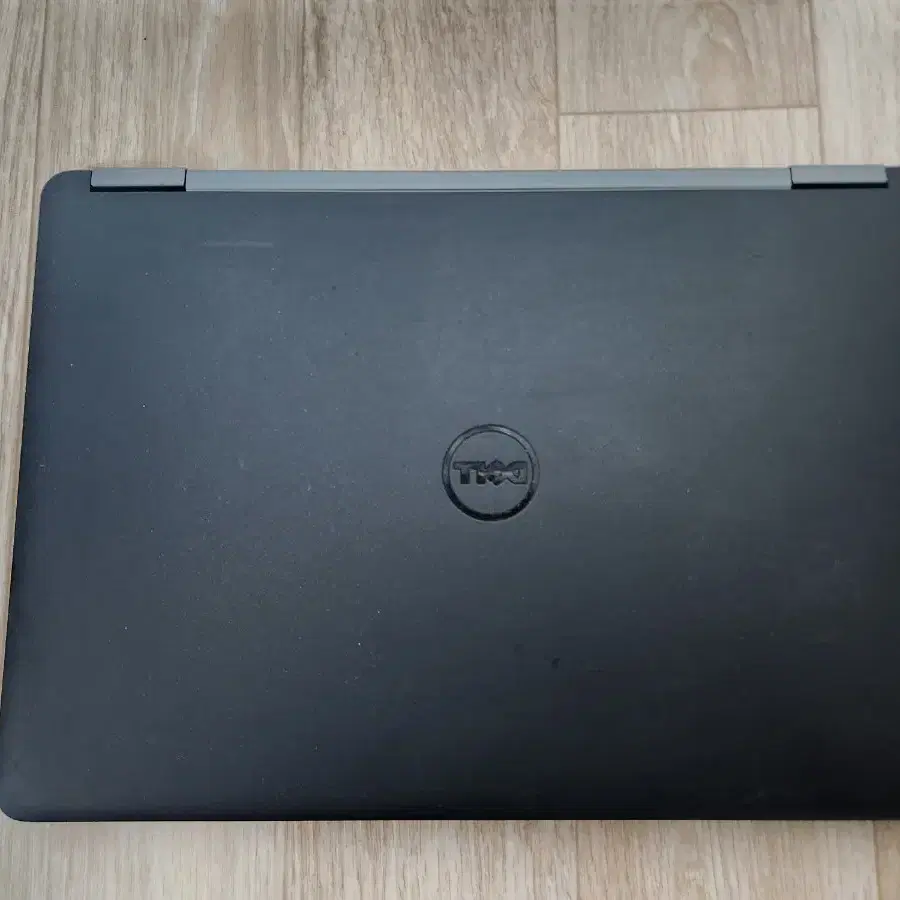 i5-6300U Dell Latitude E7270 팝니다.