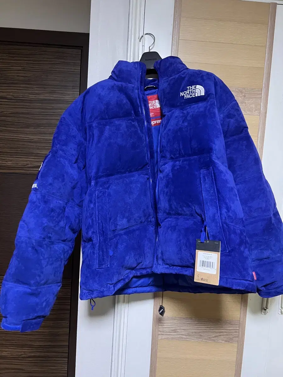 XL Supreme The North Face Knopsie Suede Bloo