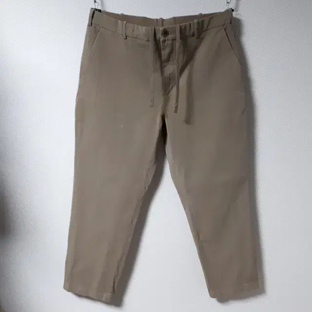 38/Uniqlo Beige String Ankle Pants/38-261