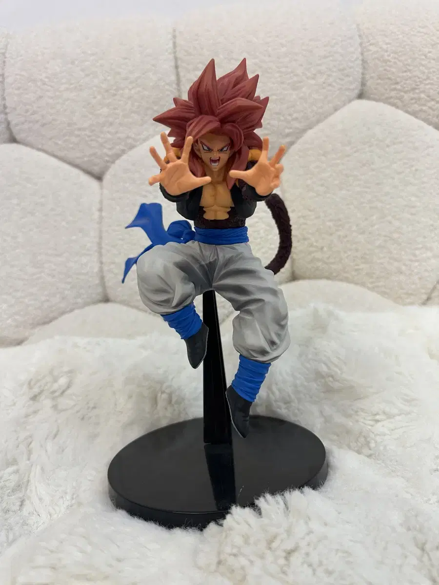 Vahn Presto Dragon Ball GT Super Saiyan 4 Ogre Figure