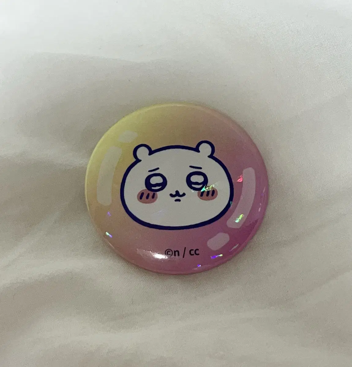 Chiikawa Munjak-eared Dreaming Color hologram Canbadge