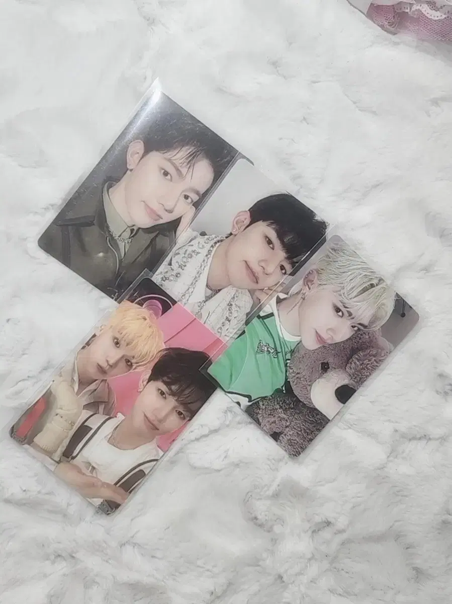 Feeding)) zb1 photocard zhang hao photocard ricky photocard bulk WTS!!!