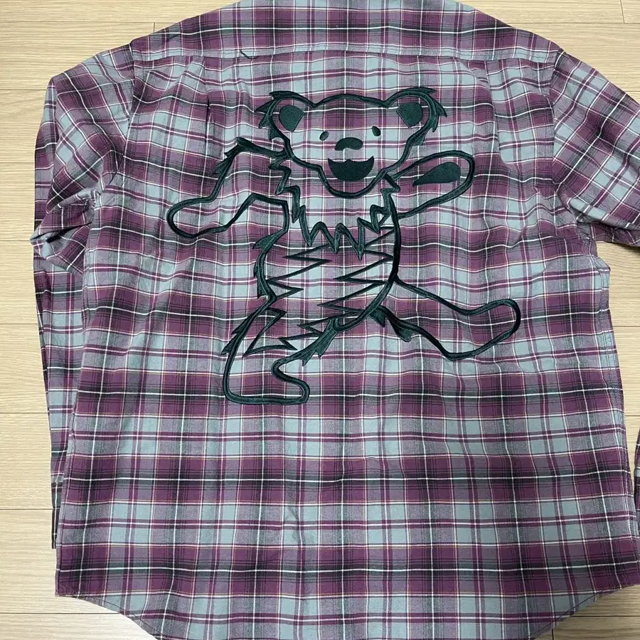 디네댓 GD Lightning Bear Plaid Shirt Plum