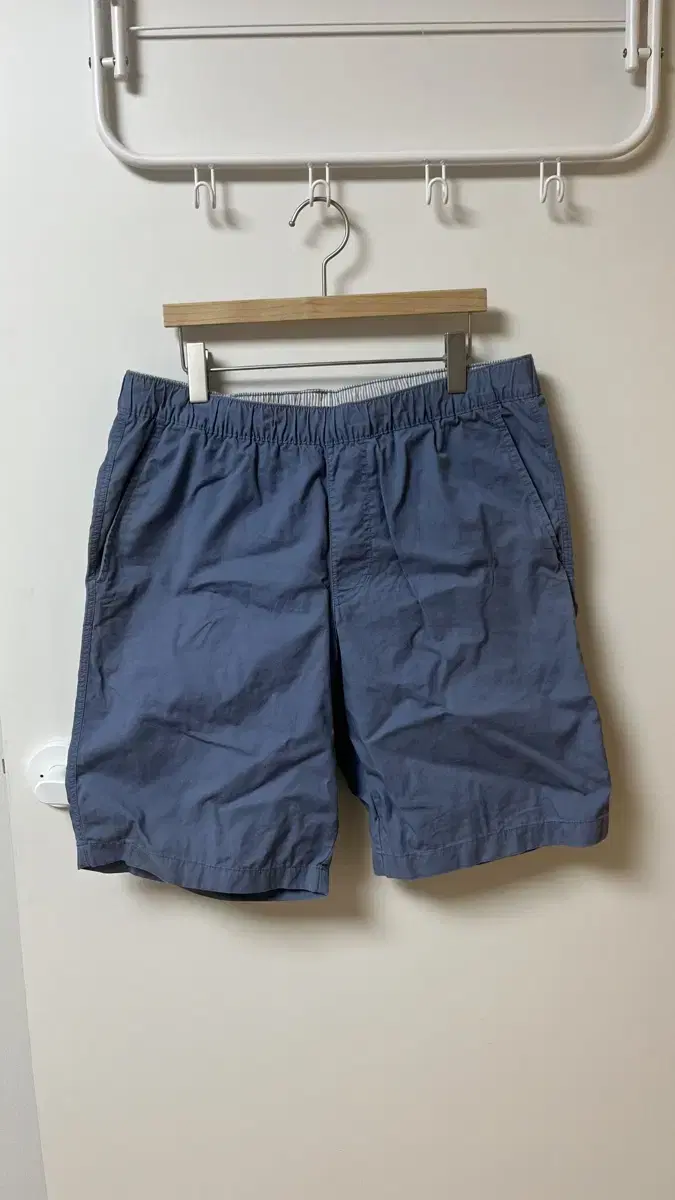 Uniqlo Shorts M (size 30-32)