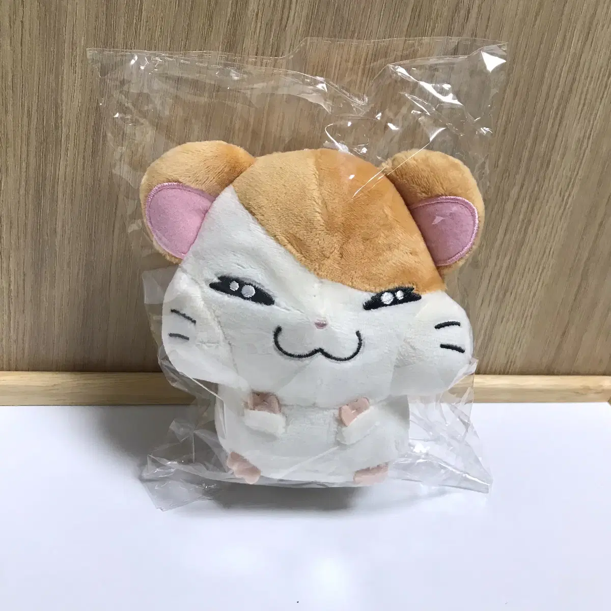 Bang Bang Bang Bang Hamtori Mogumogu keyring dolls