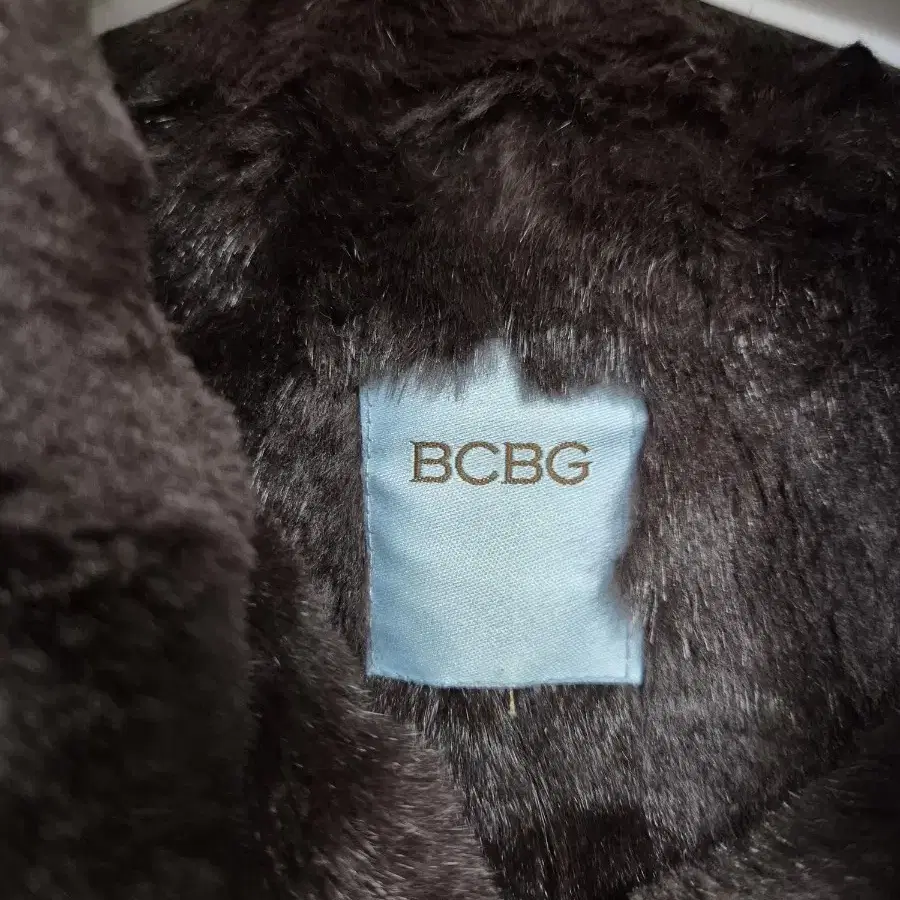 BCBG 레빗퍼 퀼팅코트 55~66