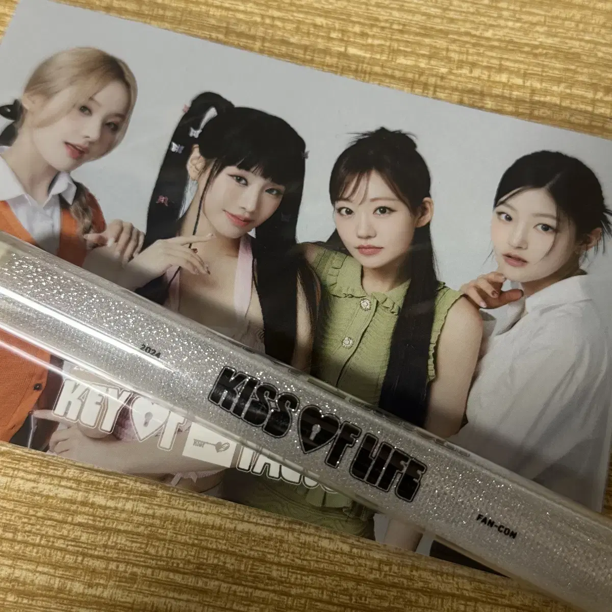 Kiss of Life kiss of life fan con lightstick postcard WTS