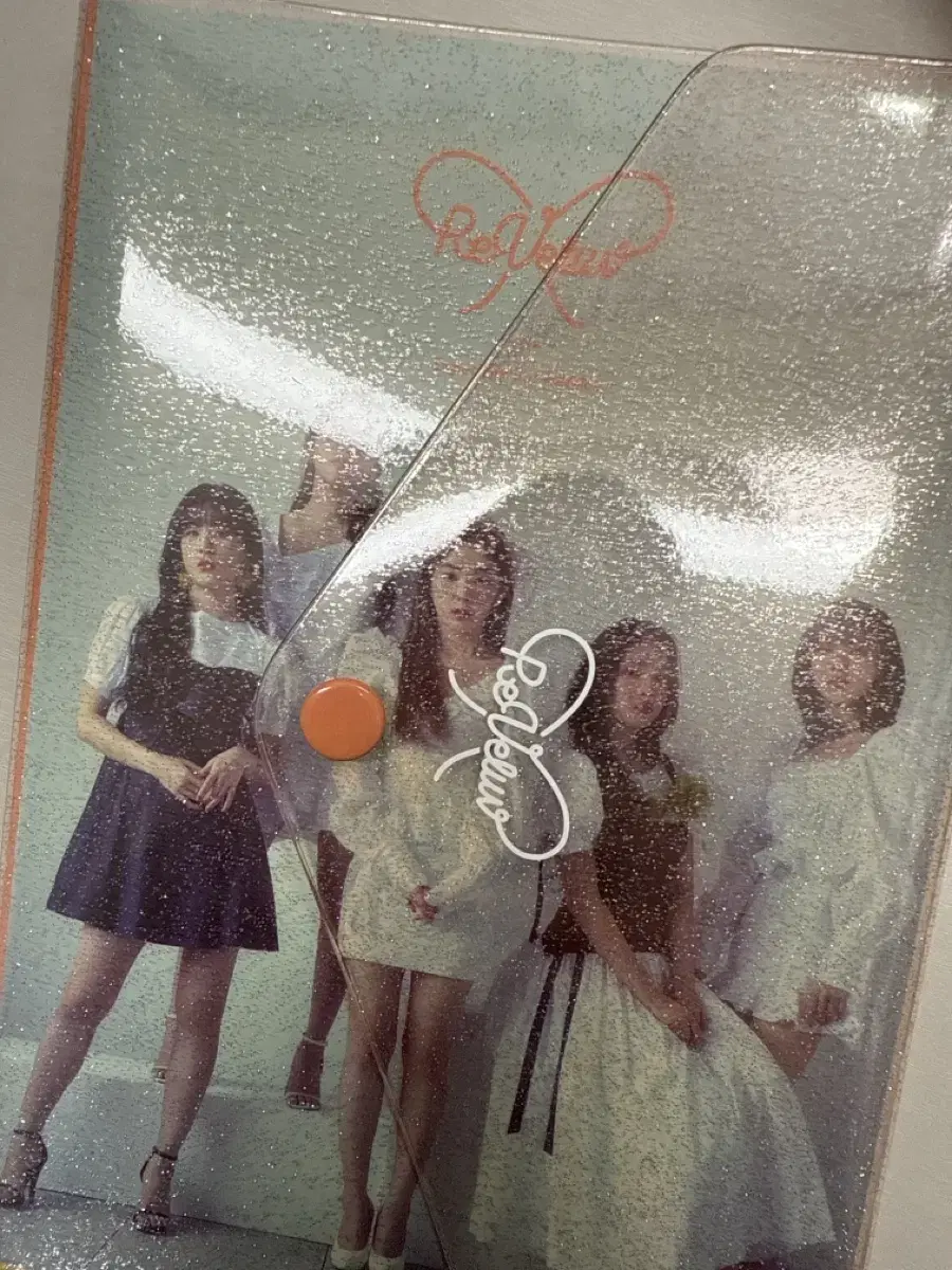 Red Velvet Revere 1st photobook