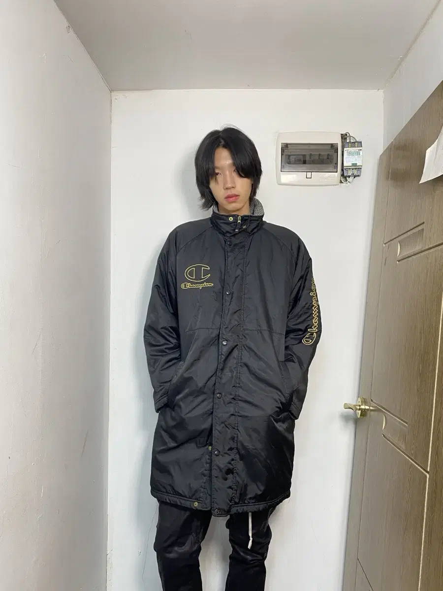 Champion Black Side Windbreaker M