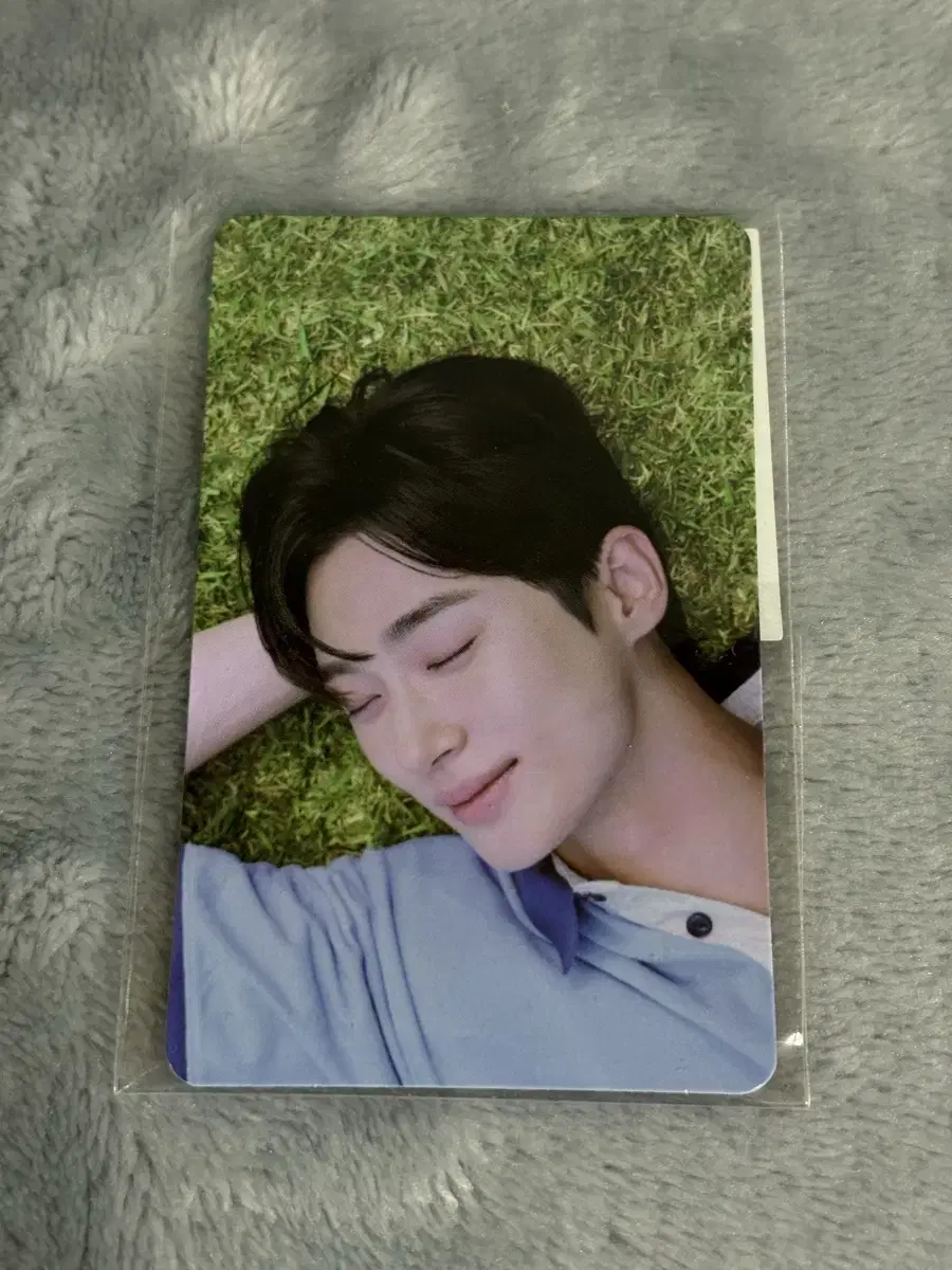 Physiogel Byun Wooseok photocard (New!)