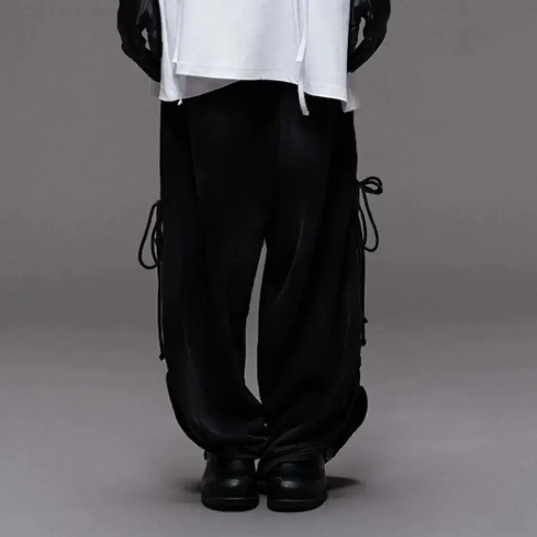 M) vain 베인 BLACK DRAWSTRING PANTS