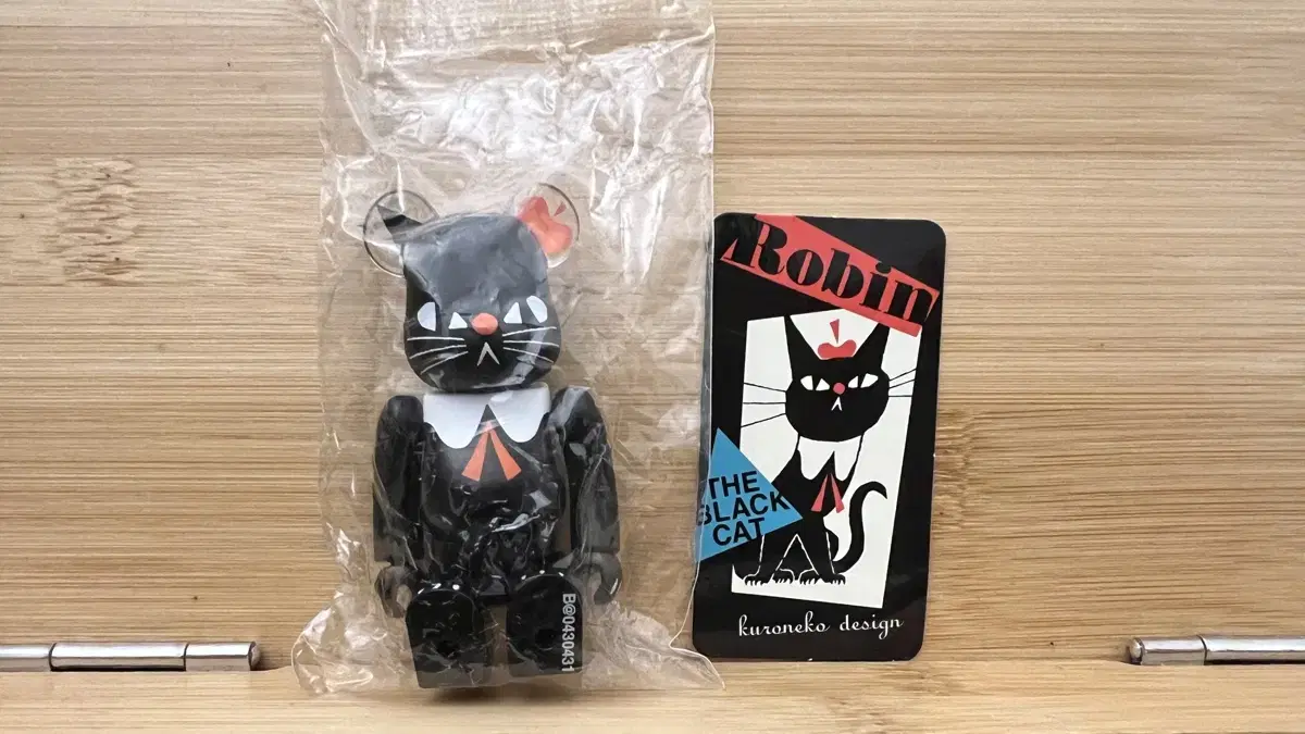 Bearbrick 43rd Kuroneko