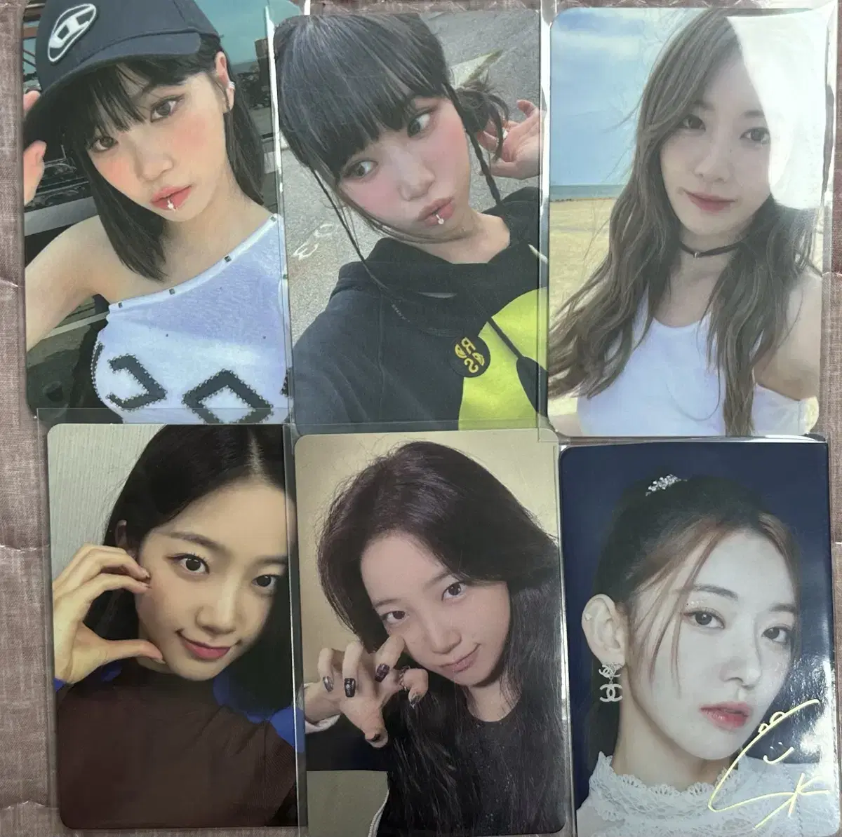 Le sserafim kim chaewon sakura kazuha photocard bulk sells!