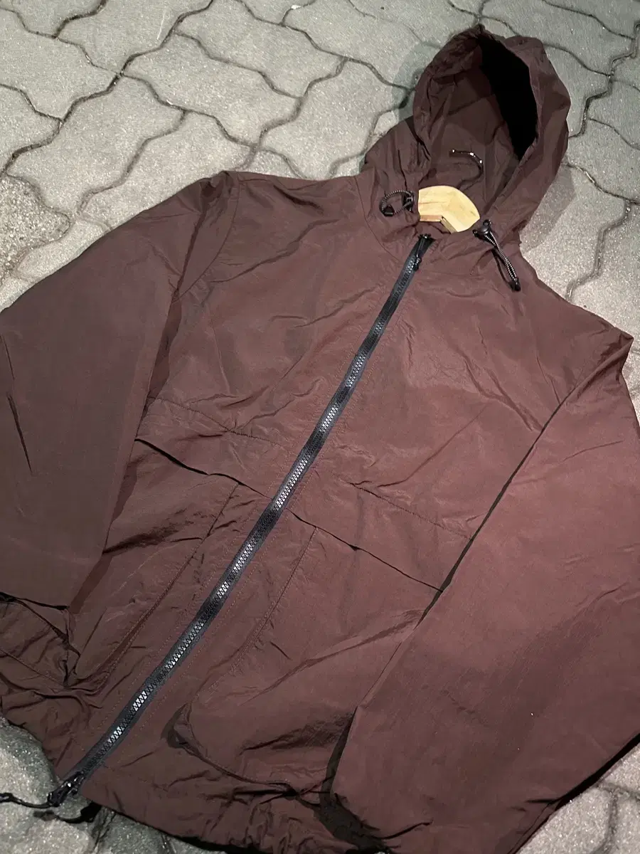 Spao Windbreaker Brown