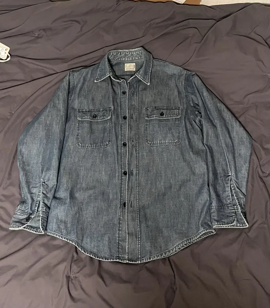 Samurai Jins chambray shirt