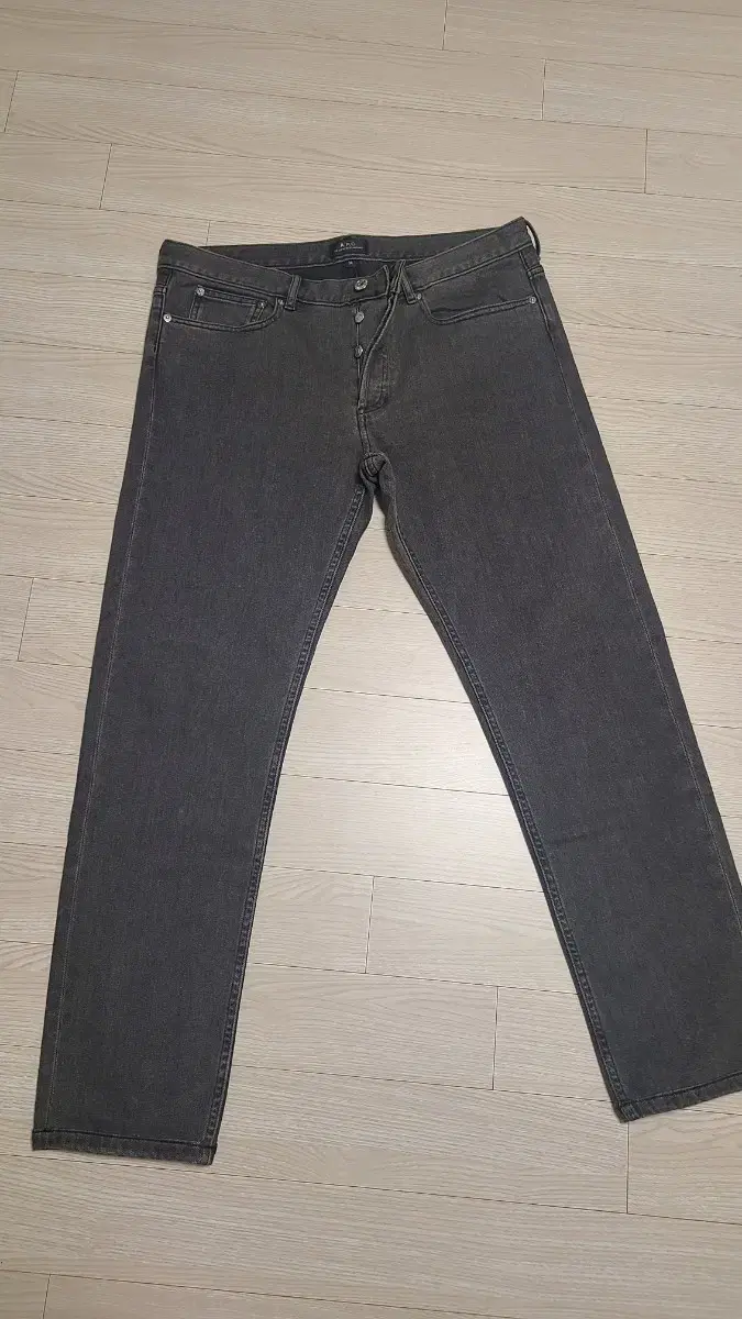 A.P.C. Petite new Standard Gray Denim 34