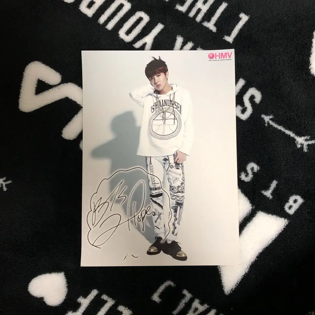 bangtan japan album WAKE UP HMV pre-order benefit hoseokj-hope photocard sign BTS