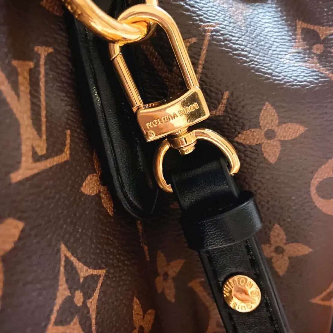 [급처!!! 새상품급] LOUIS VUITTON 루이비통 네오노에