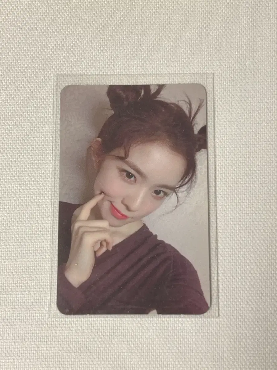 Red Velvet Rookie irene Ballcock Photo Card