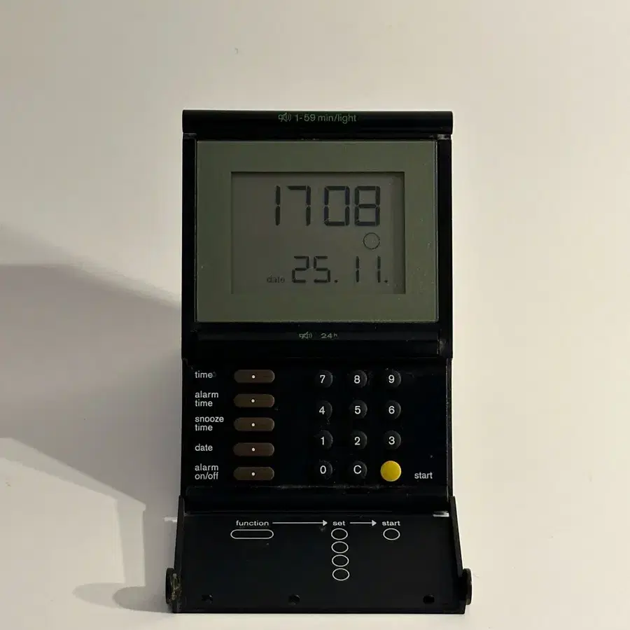 90s 독일 빈티지 브라운 디지털 시계 Braun DB 10 fsl