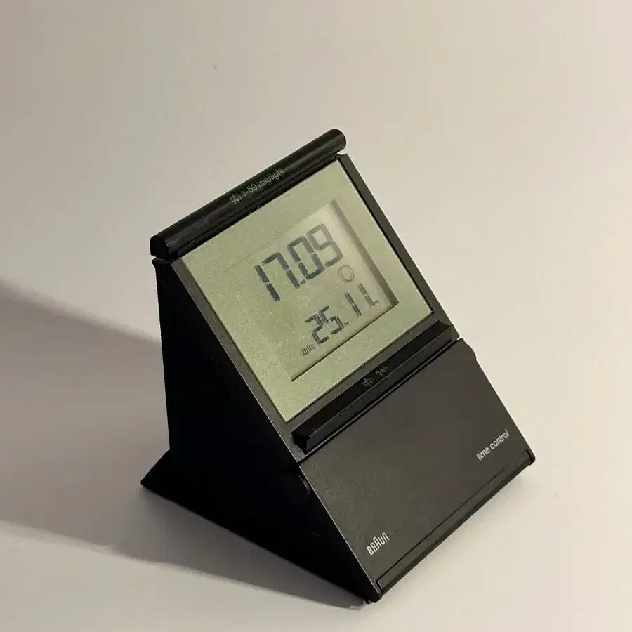 90s 독일 빈티지 브라운 디지털 시계 Braun DB 10 fsl