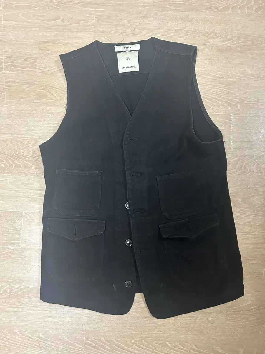 Bastik Cotton Vest