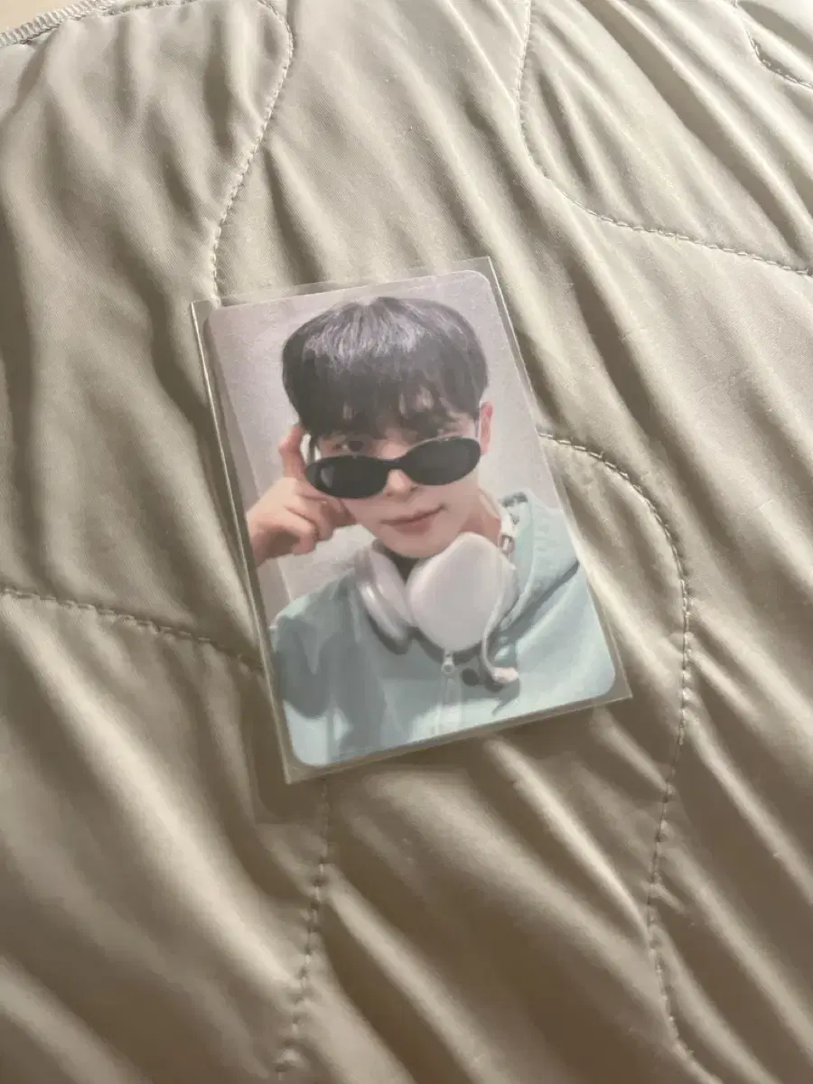 Quick sale)AirportYechan lucy shin yechan Photocard