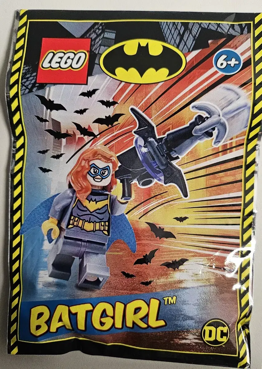 LEGO DC Batgirl Foil Pack