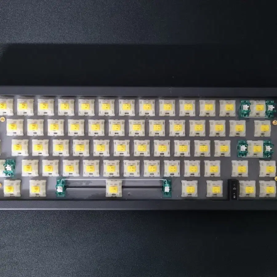 GMK67 기계식 키보드 팝니다