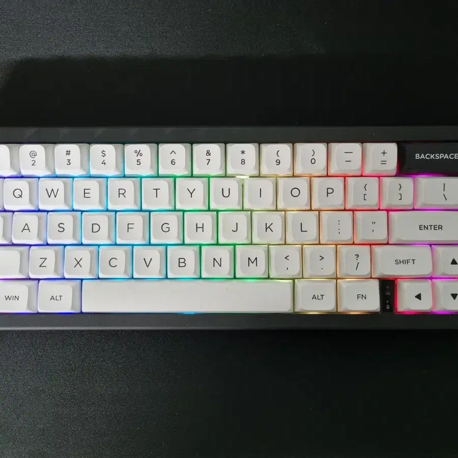 GMK67 기계식 키보드 팝니다