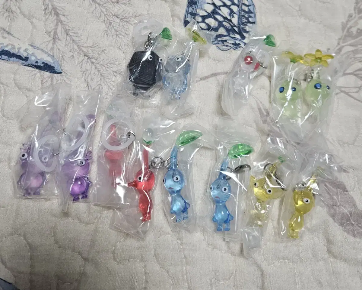 Pikmin Mejiroshi Gacha for sale (8 varieties, 5 types, 13 pieces)