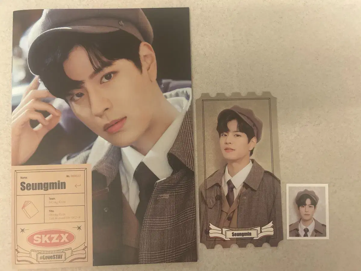 Straykids seungmin fanmeeting sells merchandise skz