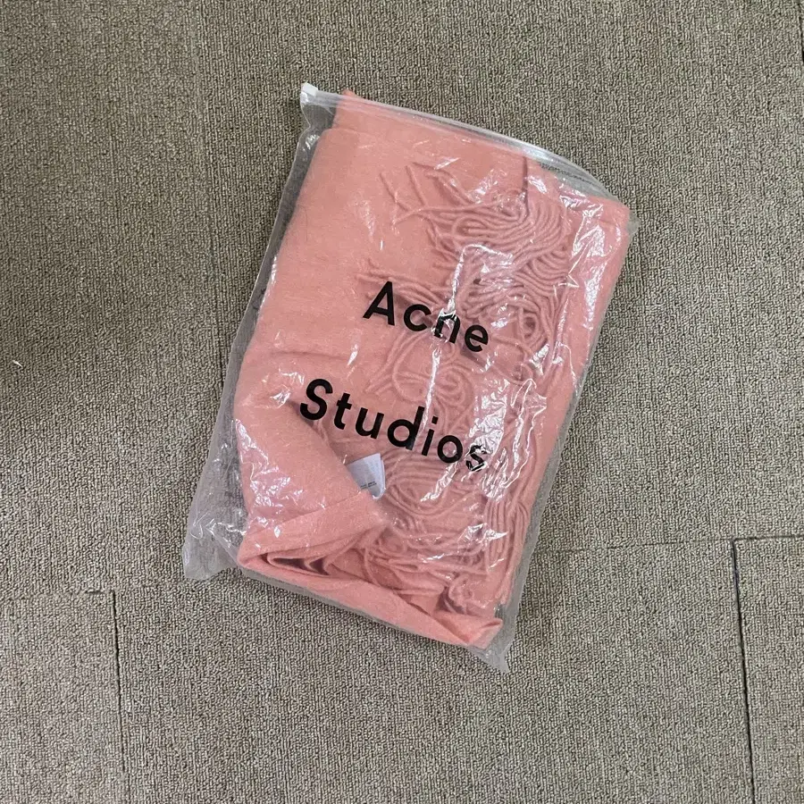 아크네스튜디오 머플러 acne studio